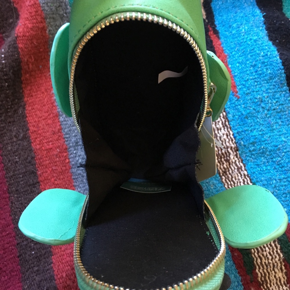 Adorable Cactus Purse 🌵 - Picture 6 of 8